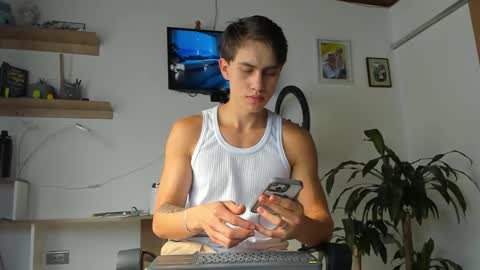 manucute 23  online show from October 26, 8:33 pm