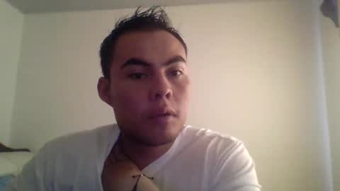 Snapshot of manuel9810 chatting on February 23, 3:47 pm manuel9810 online show from February 23, 3:47 pm