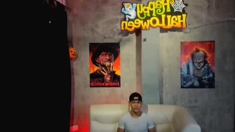 Manuel online show from October 13, 12:38 am