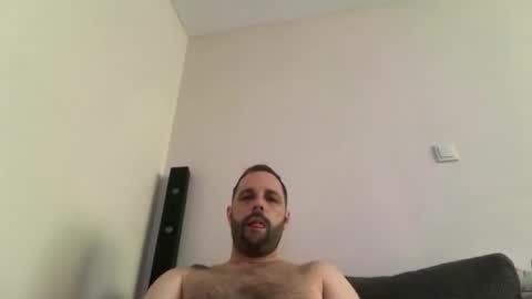 manynaaamess online show from November 1, 6:50 am