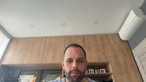 manynaaamess online show from February 20, 12:40 pm