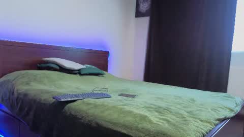 alex marvelxx online show from June 29, 1:00 pm