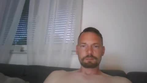 marcel448098 online show from May 27, 6:38 pm