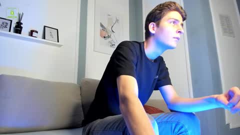 Snapshot of marcel_huber chatting on September 9, 11:53 am Marcel online show from September 9, 11:53 am