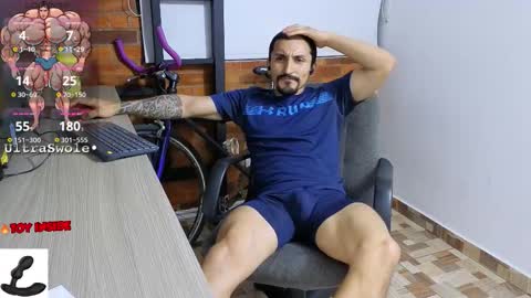 Marck  Independent model  online show from October 17, 4:49 am