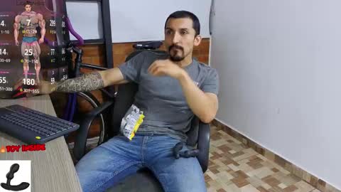 Marck  Independent model  online show from October 12, 4:28 am