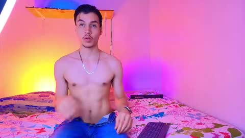 Marcus Hanks online show from November 22, 6:46 am