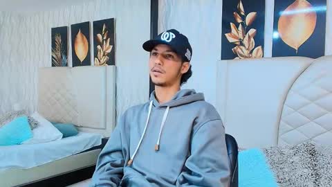 marcus_jeron online show from October 5, 7:34 am