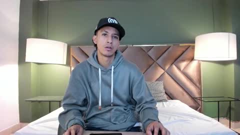 marcus_jeron online show from October 22, 9:40 pm