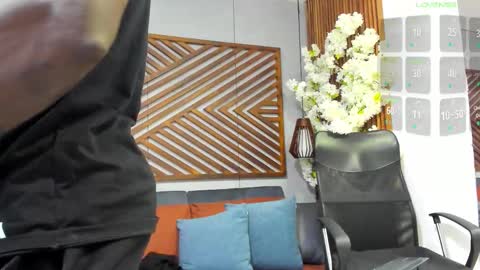 Marcusssss online show from November 19, 11:43 am