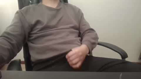 Snapshot of marekishere chatting on March 9, 1:48 pm marek online show from March 9, 1:48 pm