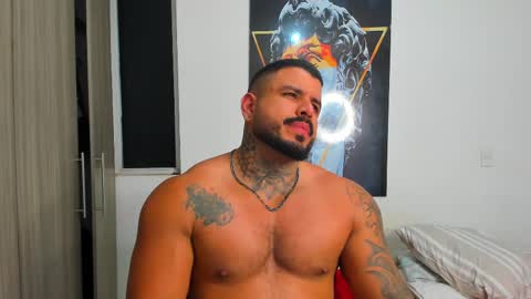 Snapshot of mario_teran chatting on September 13, 3:40 am Mario Teran online show from September 13, 3:40 am