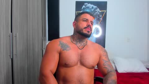 Snapshot of mario_teran chatting on September 10, 3:05 am Mario Teran online show from September 10, 3:05 am