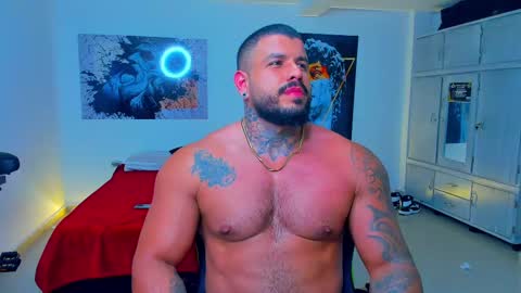 Snapshot of mario_teran chatting on March 2, 1:37 am Mario Teran online show from March 2, 1:37 am