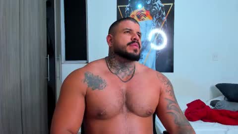 Snapshot of mario_teran chatting on October 6, 1:43 am Mario Teran online show from October 6, 1:43 am