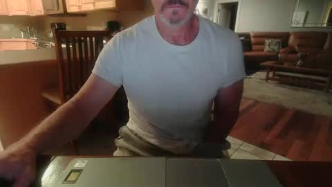 Mark online show from September 10, 9:41 am