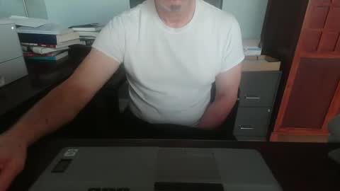 Mark online show from November 19, 1:33 pm