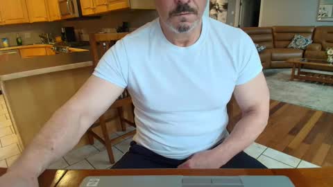 Mark online show from February 26, 1:52 pm