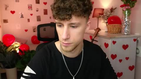 mark_caron online show from February 14, 8:59 pm