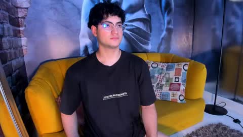 Snapshot of mark_evans1_ chatting on March 1, 7:59 pm mark_evans1_ online show from March 1, 7:59 pm