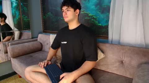 Snapshot of mark_evans1_ chatting on February 13, 1:50 am mark_evans1_ online show from February 13, 1:50 am
