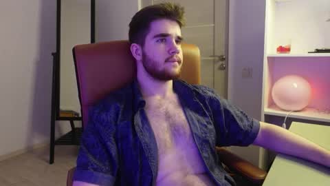 MARK MAXIM online show from October 12, 8:47 pm