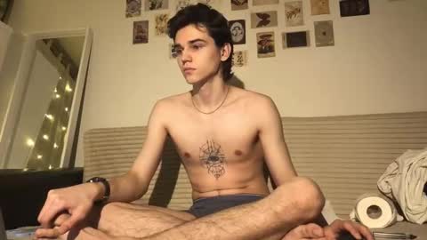 Mark online show from November 11, 5:40 pm