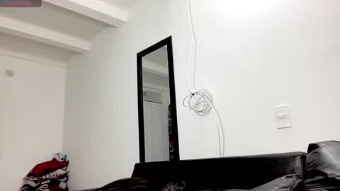 MODEL Mark Rut online show from February 20, 6:17 am