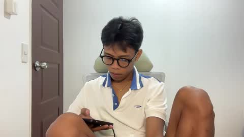 markanthony54 online show from April 8, 2:15 pm