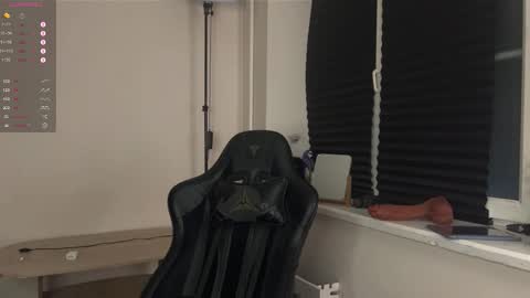 Mark online show from December 22, 3:20 pm