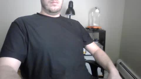 markus27252 online show from March 4, 3:48 pm