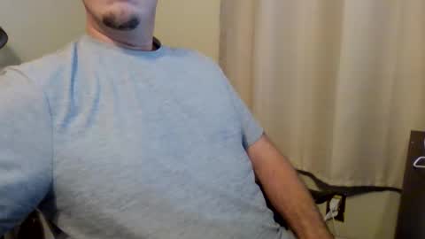 markus27252 online show from November 3, 6:21 pm