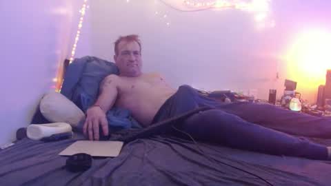 markymark101825061 online show from January 21, 5:05 pm