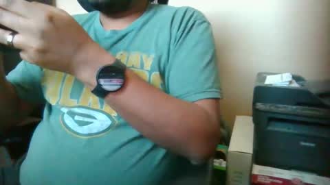 Married Horny Guy online show from March 24, 2:33 pm