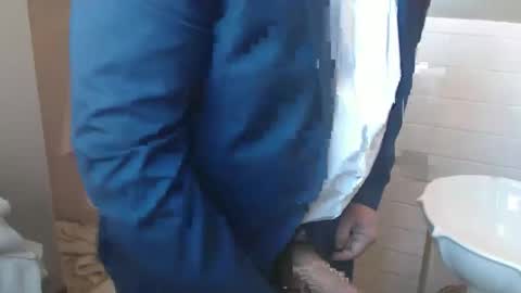 only fans marrieddad19751975 online show from November 10, 3:39 pm