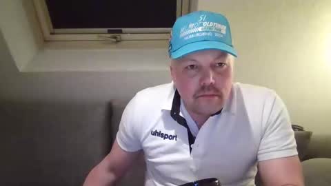 mars0481 online show from February 13, 6:27 pm