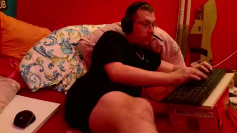 Snapshot of marsicrew1 chatting on December 28, 5:46 pm marsicrew1 online show from December 28, 5:46 pm