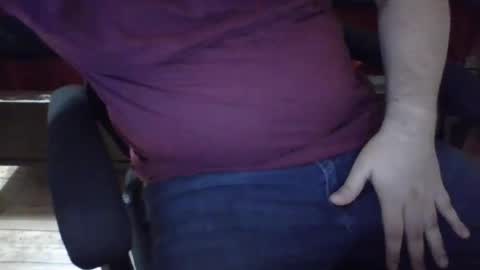 Snapshot of marti697 chatting on December 27, 10:01 am marti697 online show from December 27, 10:01 am