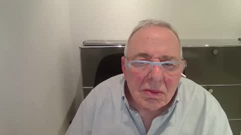 martin_1947 online show from February 28, 9:25 pm