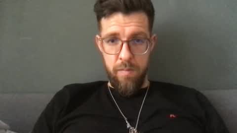 martinmagic467659 online show from February 24, 10:38 am