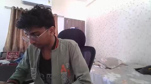 Mask Boy online show from November 9, 5:22 am