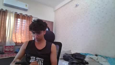 Mask Boy online show from October 15, 3:58 am