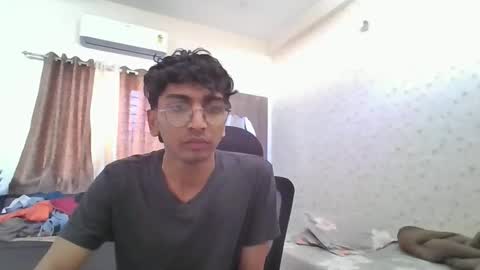 Mask Boy online show from December 23, 6:11 am