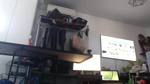 Snapshot of maskedfaggot chatting on December 29, 7:39 am MASKEDFAGGOT online show from December 29, 7:39 am