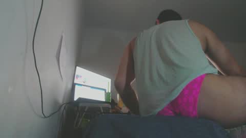 Snapshot of maskedfaggot chatting on January 19, 3:42 pm MASKEDFAGGOT online show from January 19, 3:42 pm