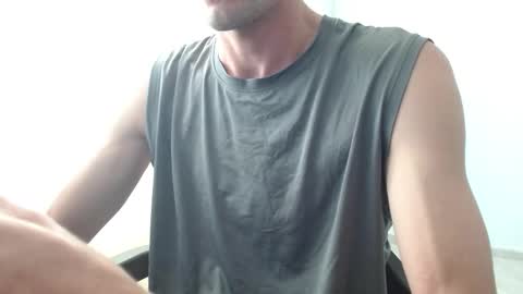 maskguy23 online show from October 25, 7:59 pm