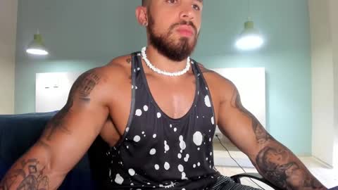 Snapshot of mason_fit chatting on December 6, 5:11 pm Mason Andre online show from December 6, 5:11 pm