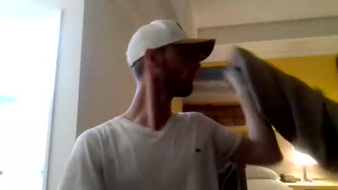 maspapi11 online show from March 5, 9:22 pm