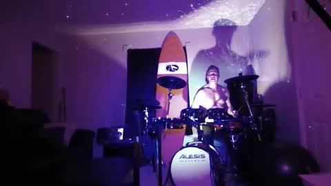 HappyZending online show from February 10, 10:20 am