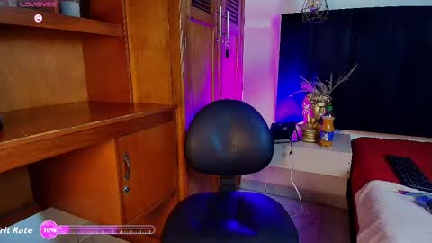   online show from September 24, 5:40 am